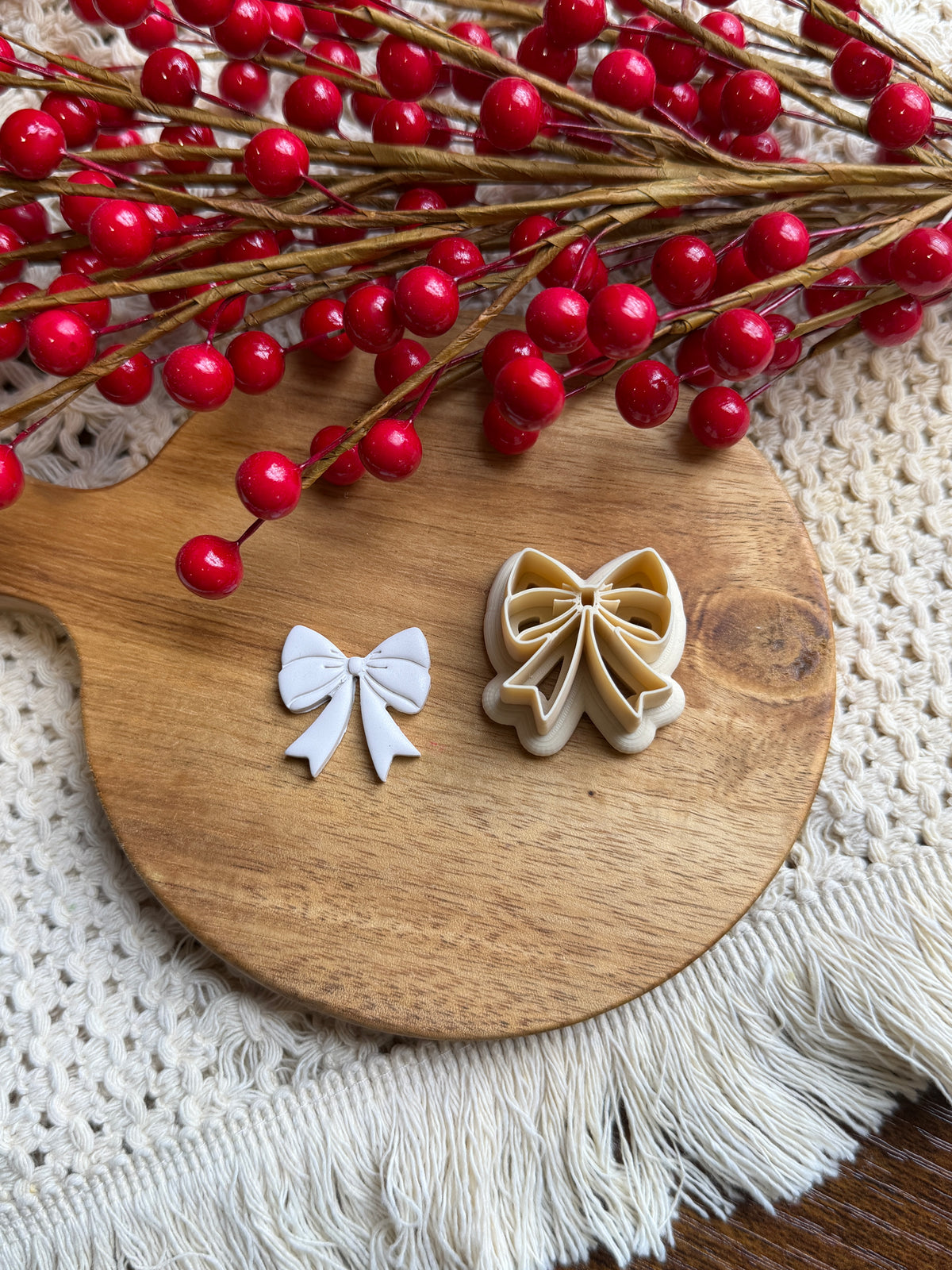 Elegant Bow Cutter 1