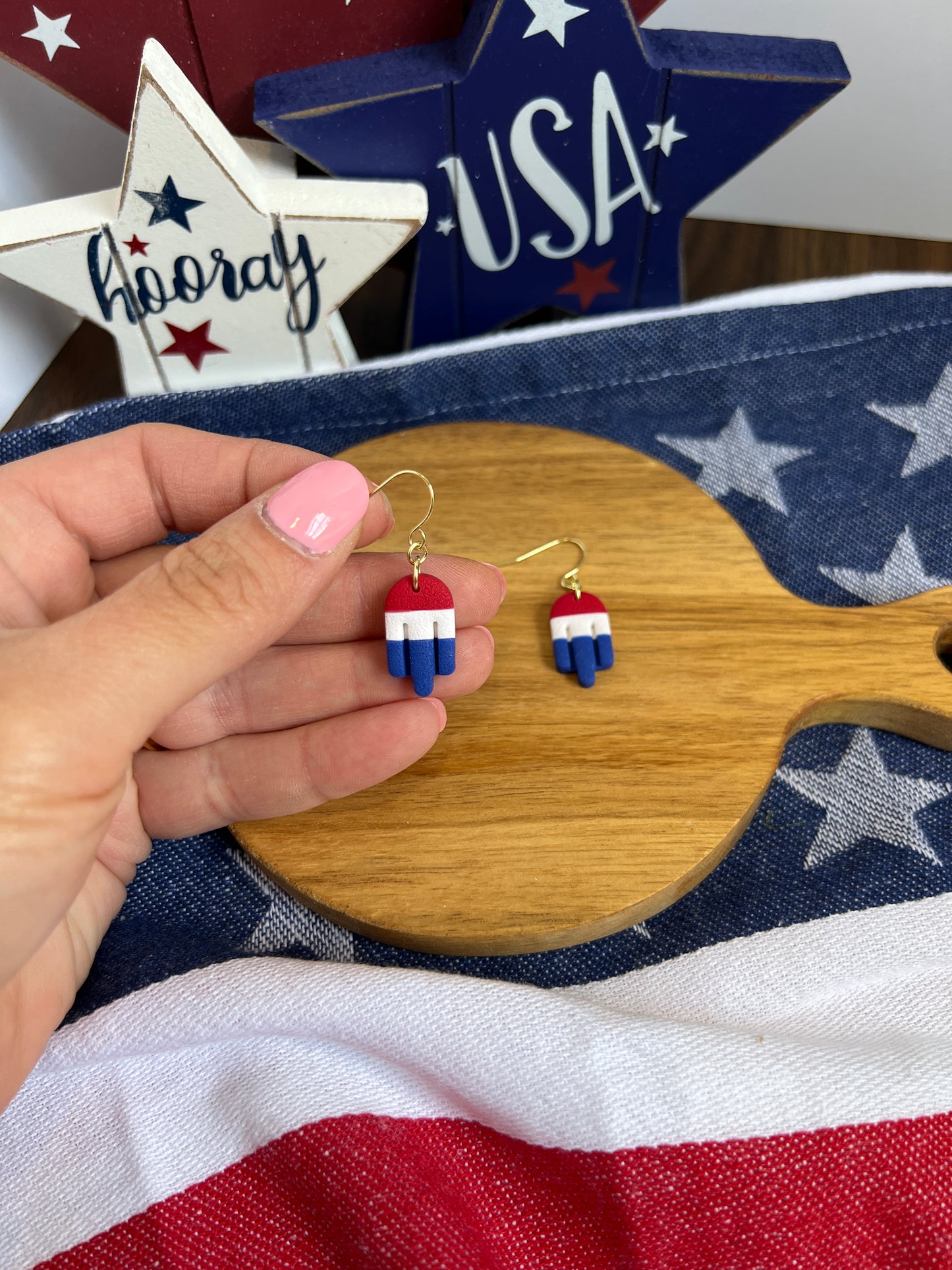 Bomb Pop Dangle