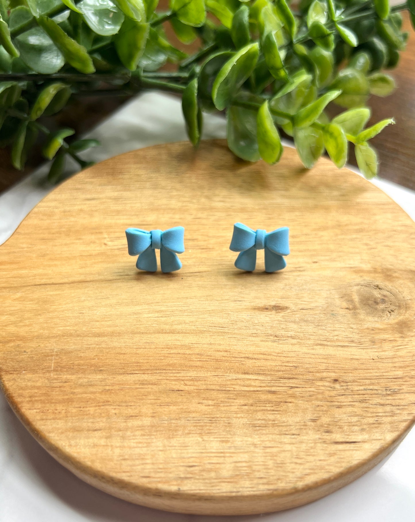 3D Bow Stud