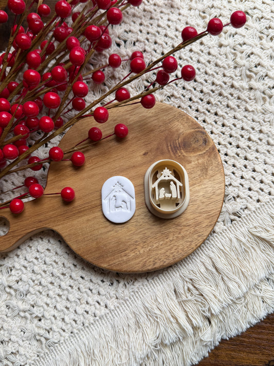 Oval Nativity Cutter