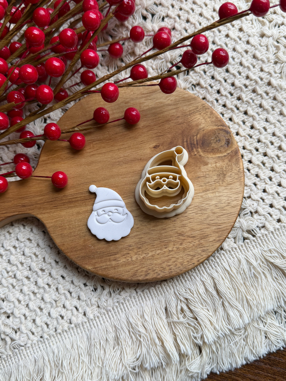 Mr. & Mrs. Claus Cutter