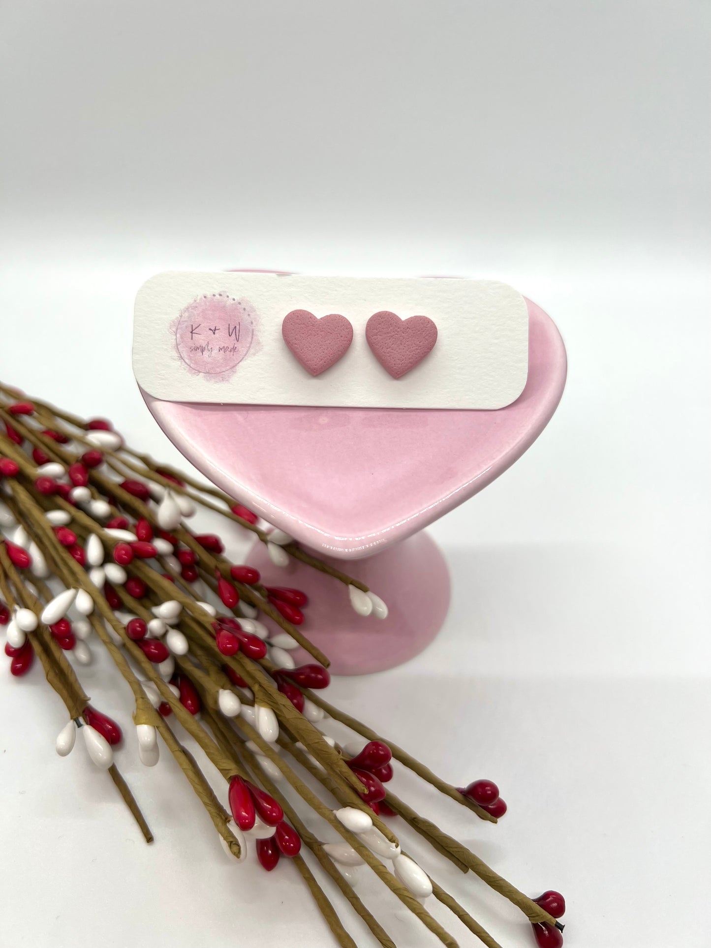 Simple Heart Stud