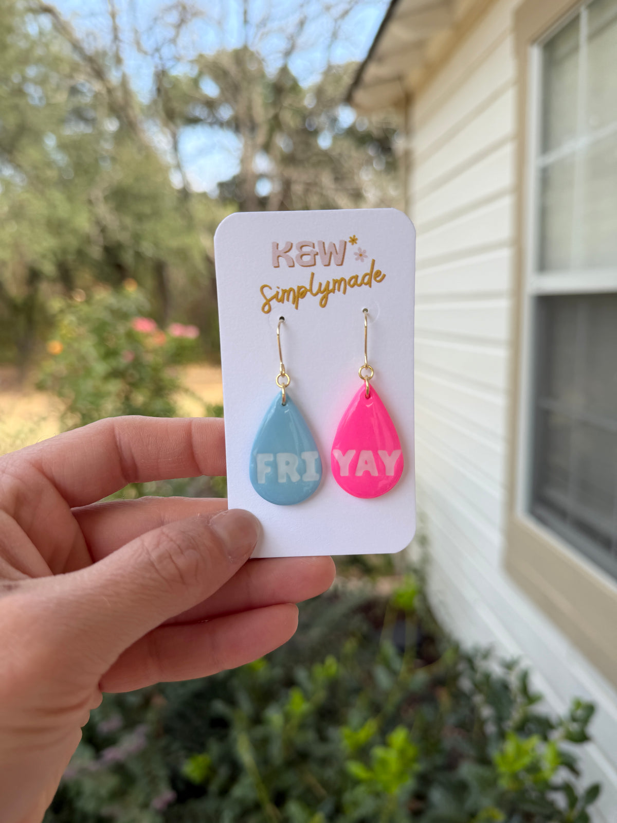Fri-Yay Dangles