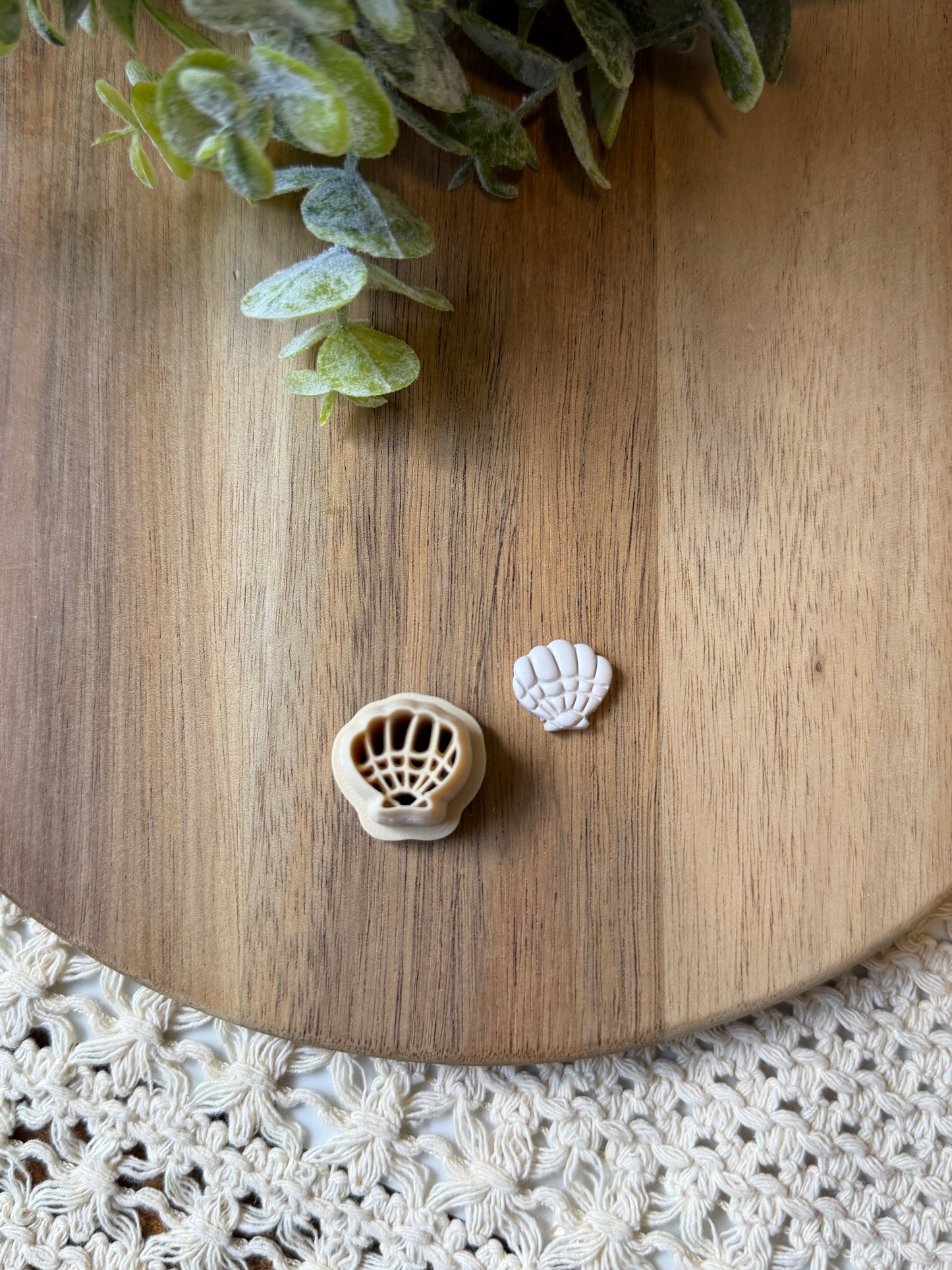 Fancy Shell Stud Cutter