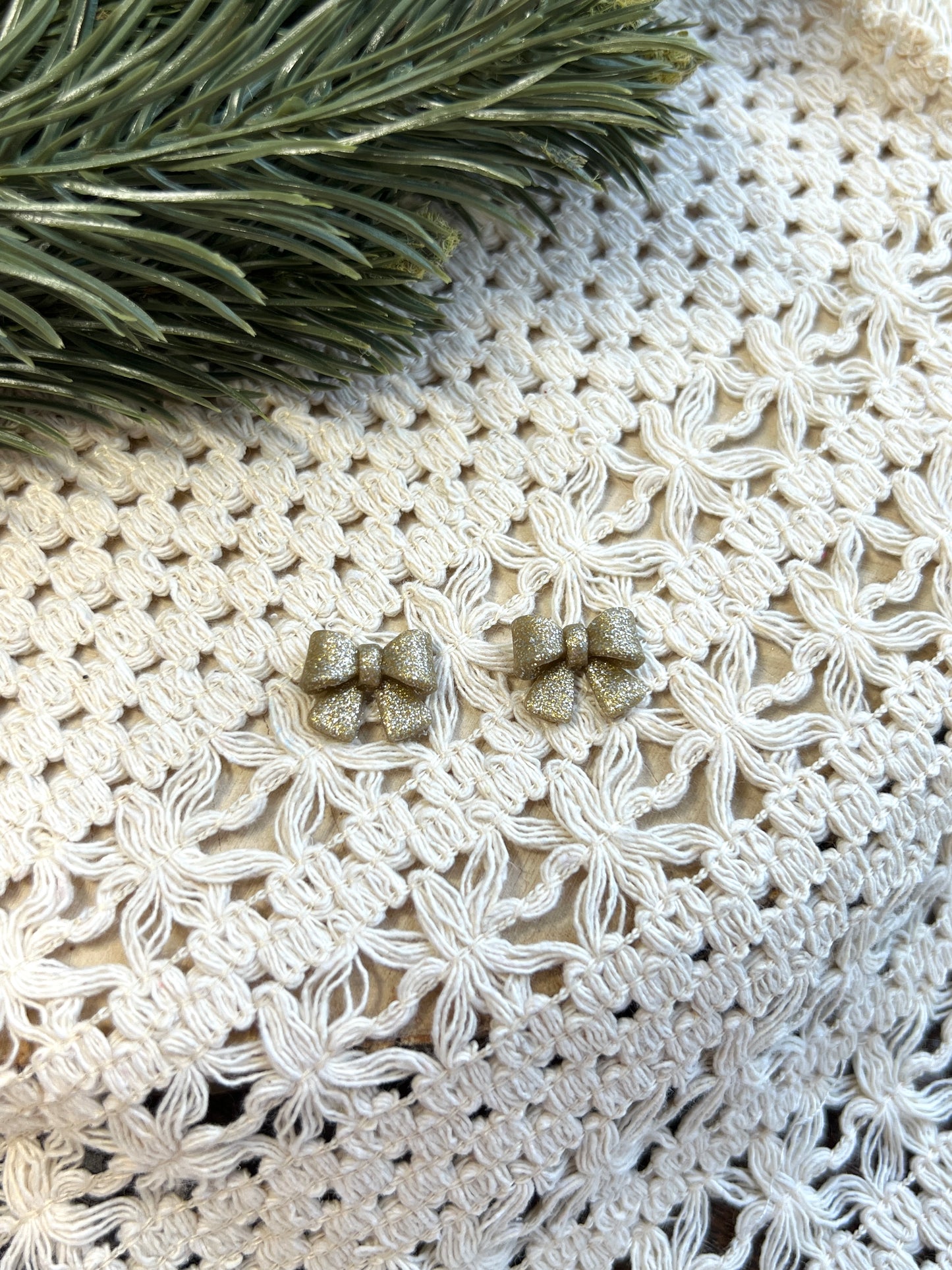 3D Bow Stud