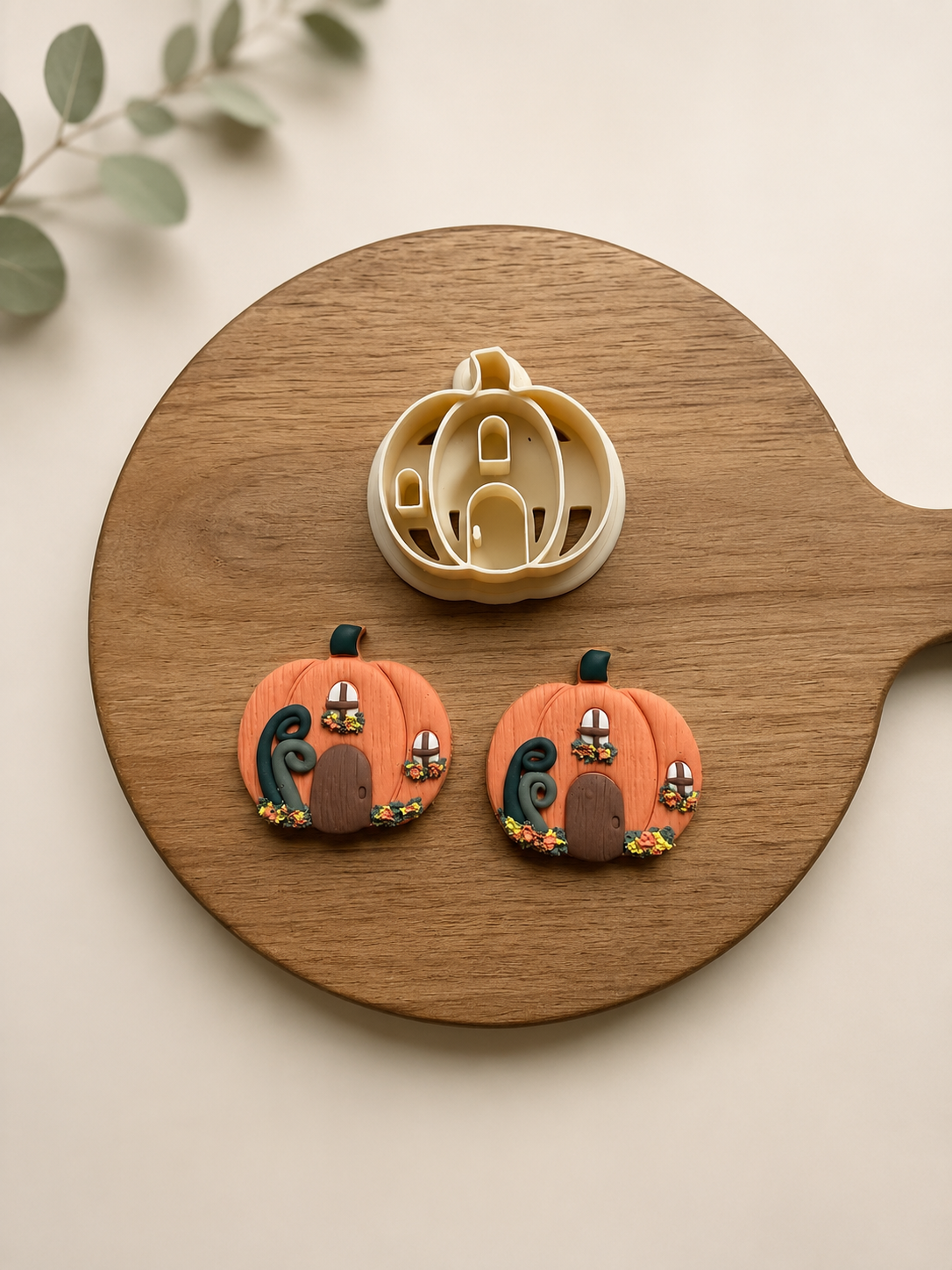 Pumpkin House Cutter