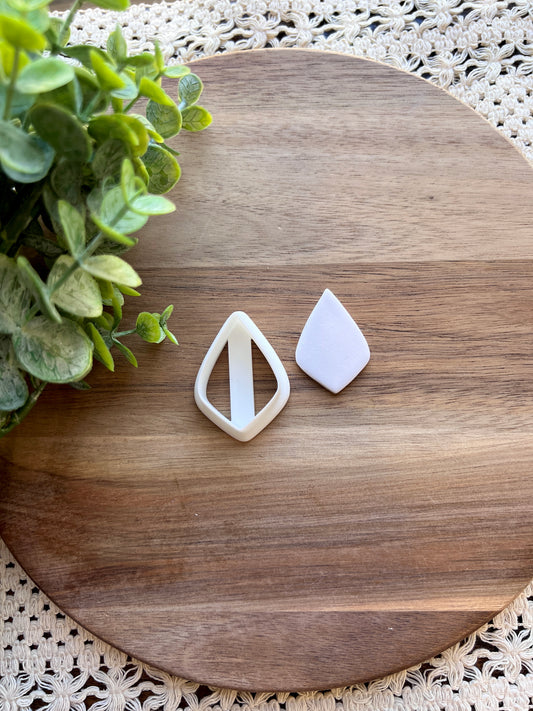 Elegant Diamond Cutter