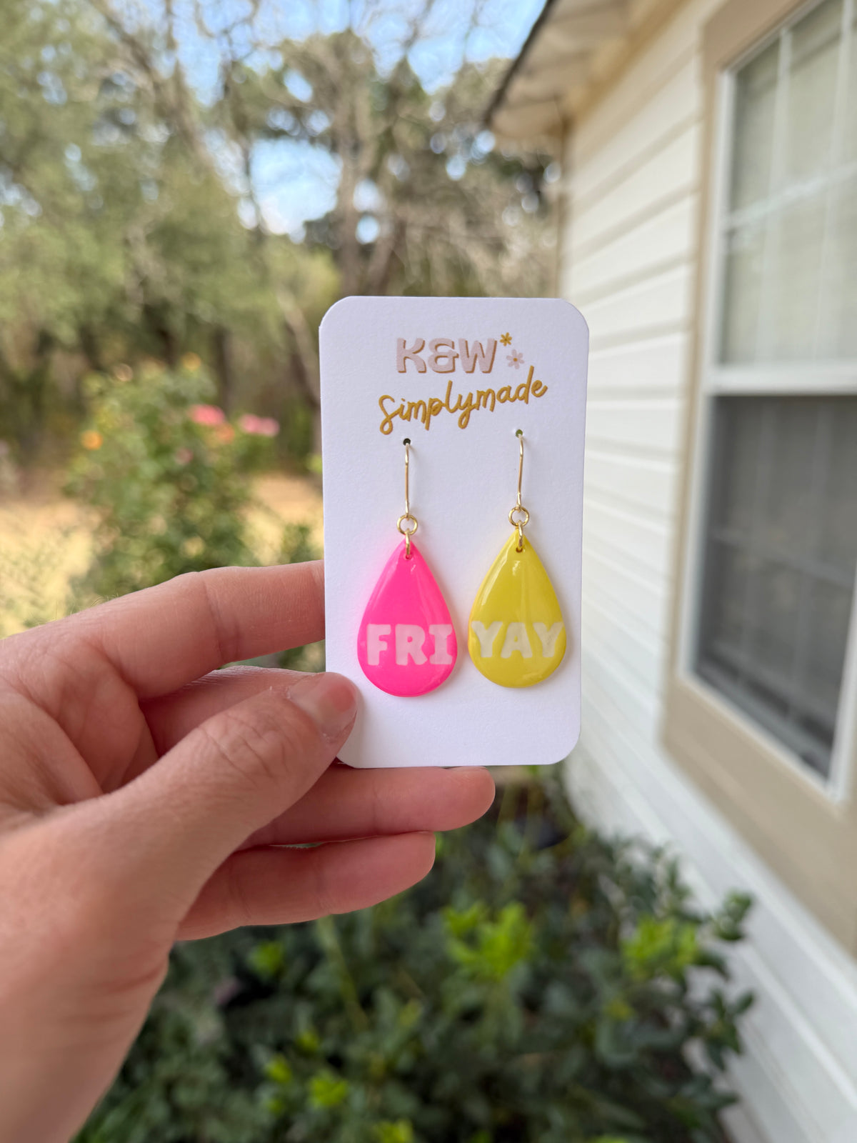 Fri-Yay Dangles