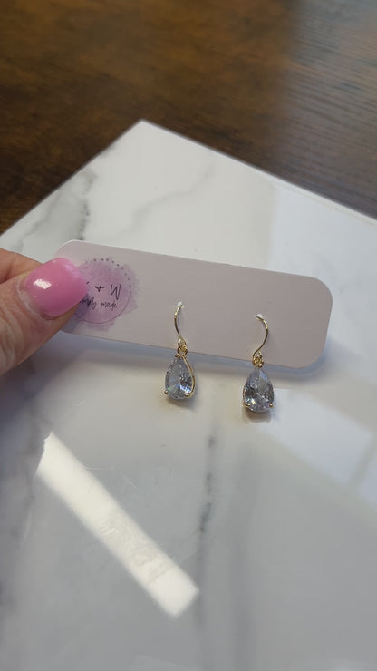 Teardrop Dangle